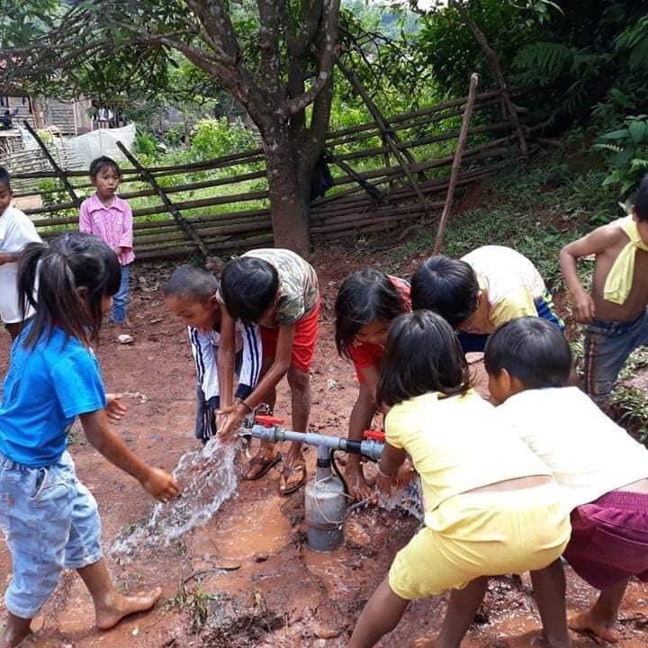 61cb24b81c64e93ab075